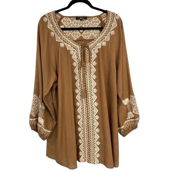 Andree by Unit Embroidered Boho peasant TunicSize 2X - Picture 1 of 15